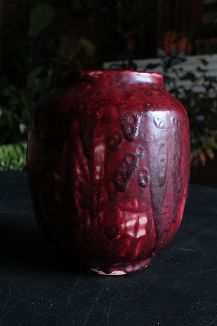 Lava Glaze Pot