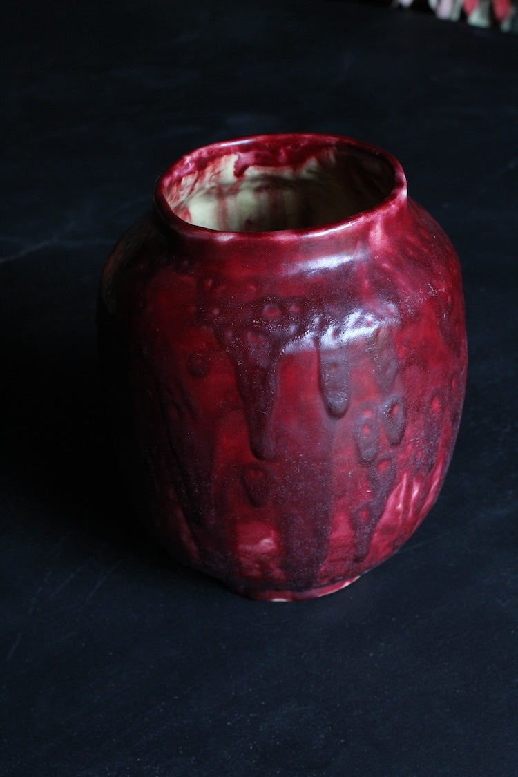 Lava Glaze Pot