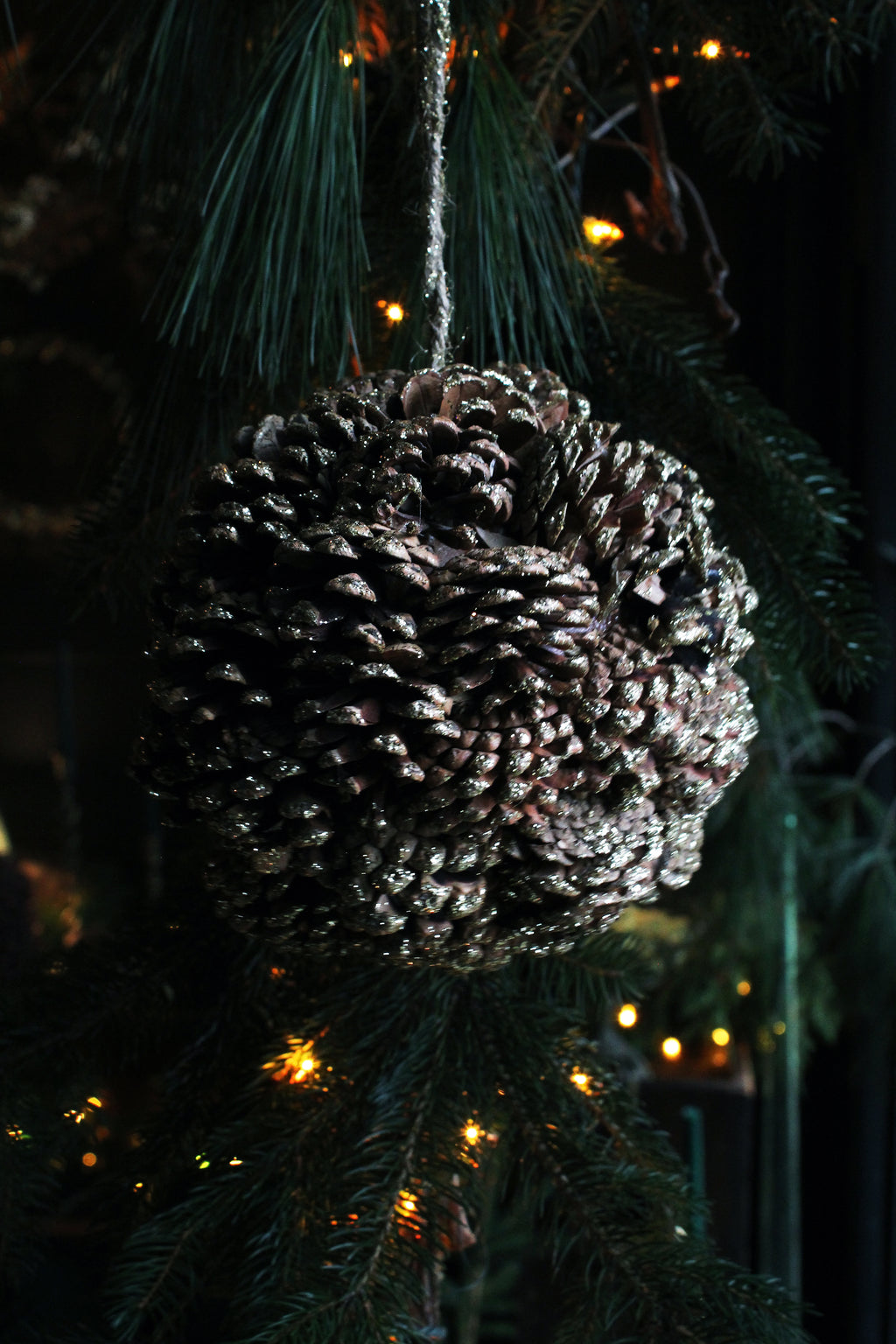GLITTER PINE CONE BALL