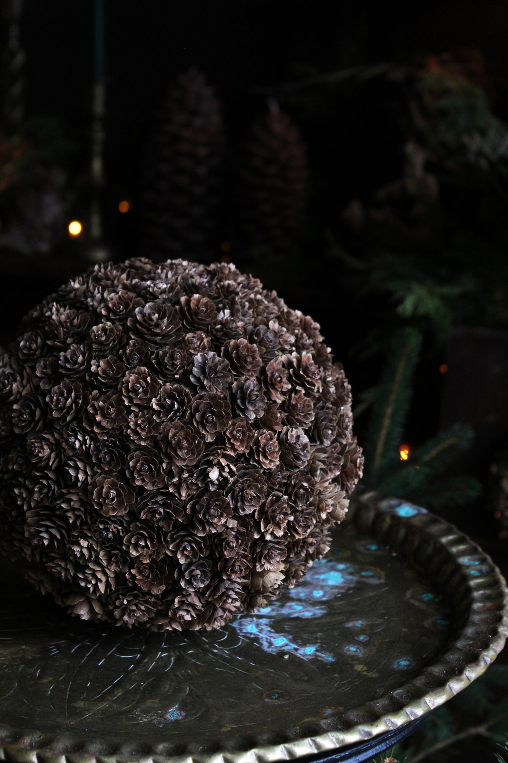 LARIX CONE BALL LARGE