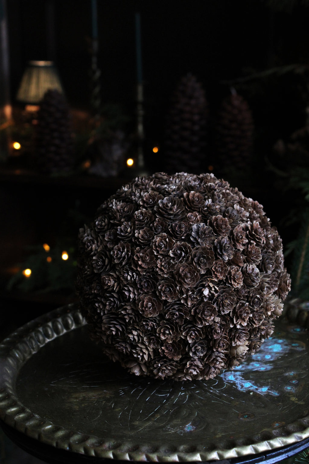 LARIX CONE BALL LARGE