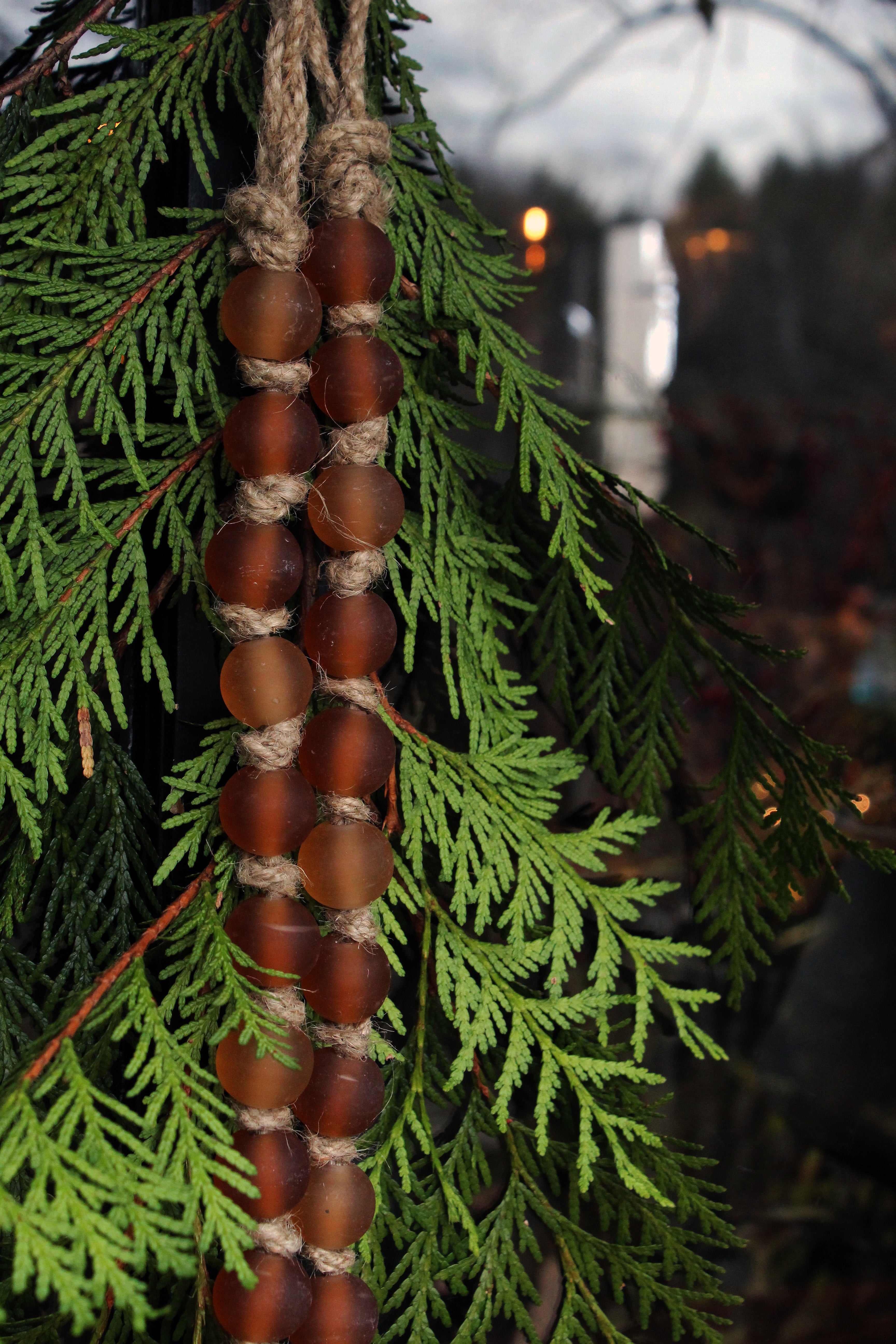 AMBER SPHERE GARLAND