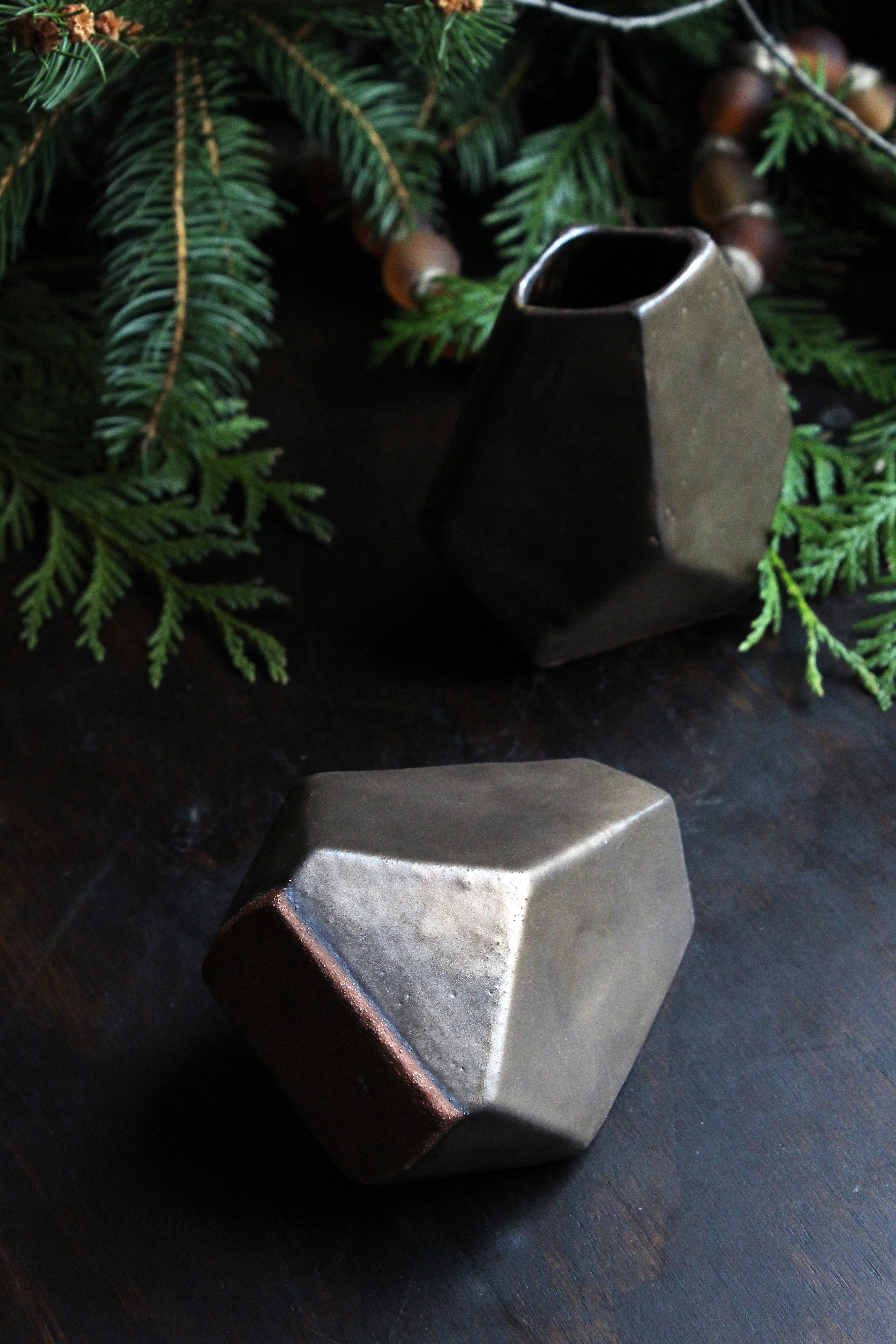 Hedron Vase [ Gold ]