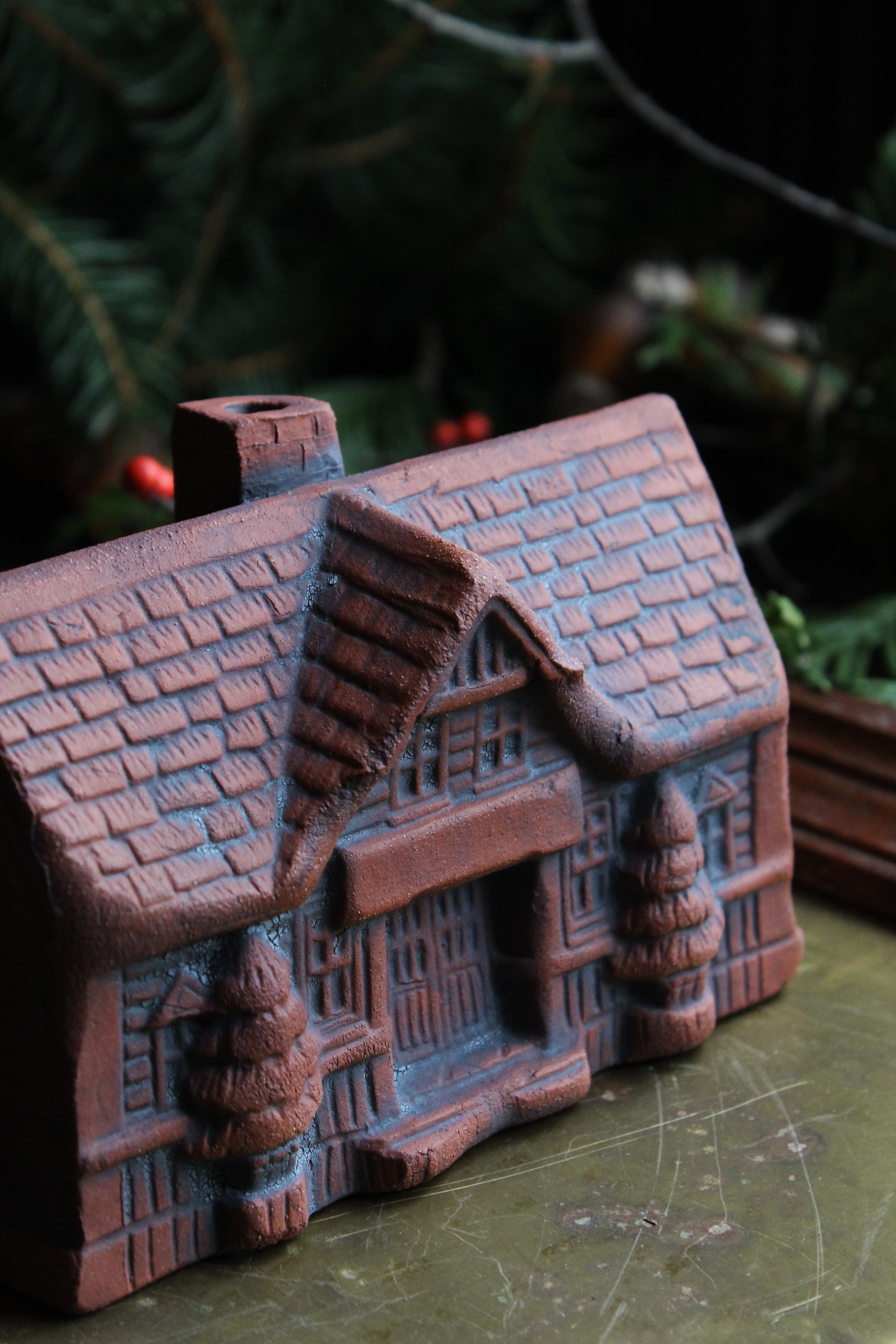 Log Cabin Incense Burner