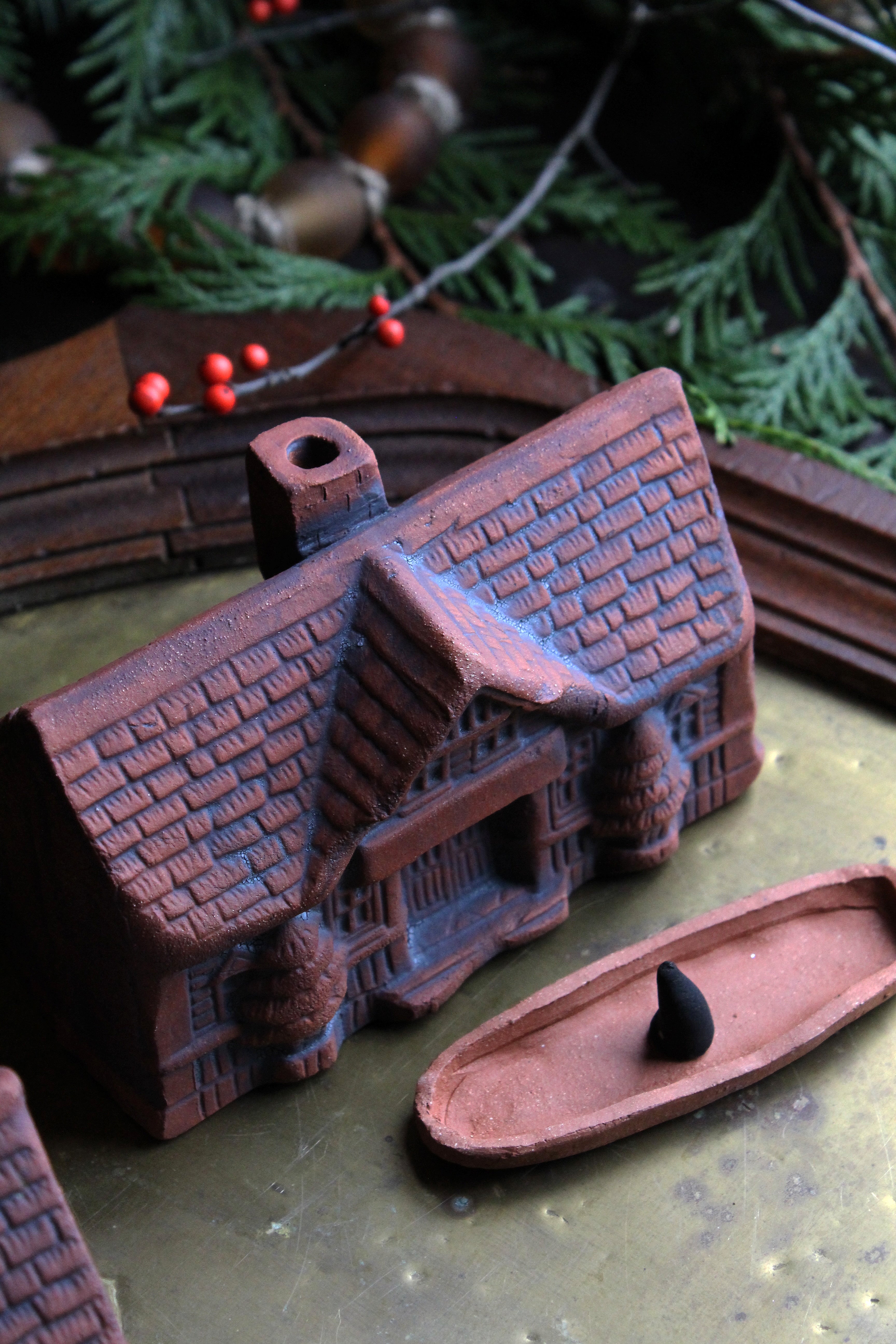 Log Cabin Incense Burner