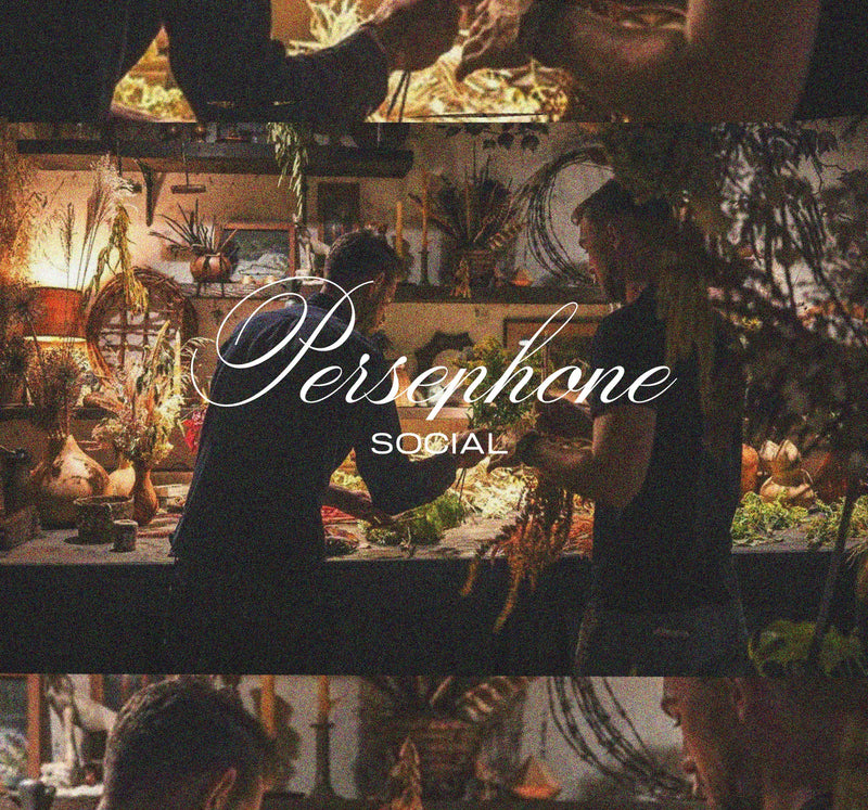 The Art of Seasonal Elegance